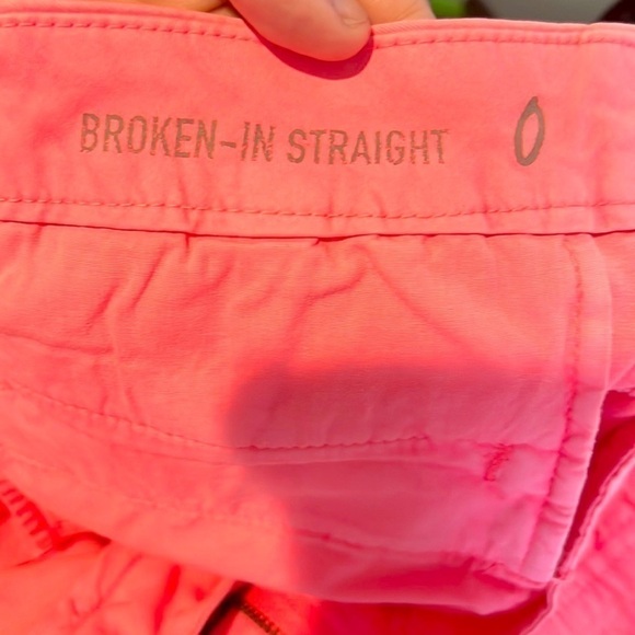 GAP Khaki’s,”Can You See Me Now Neon Pink💕 Incredibly Soft,Broken-In Straight - Picture 6 of 8